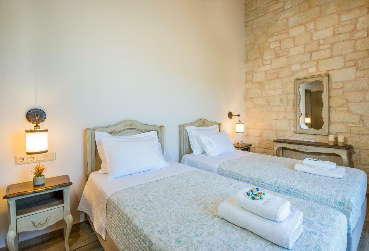 Villa Sirocos Stalós Buitenkant foto